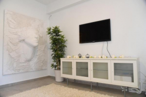 Acropolis At Your Door